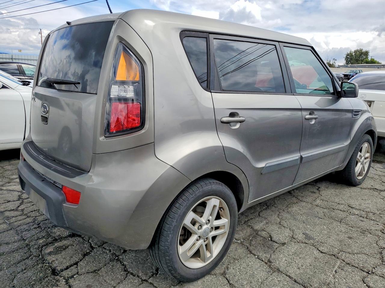 2011 KIA SOUL