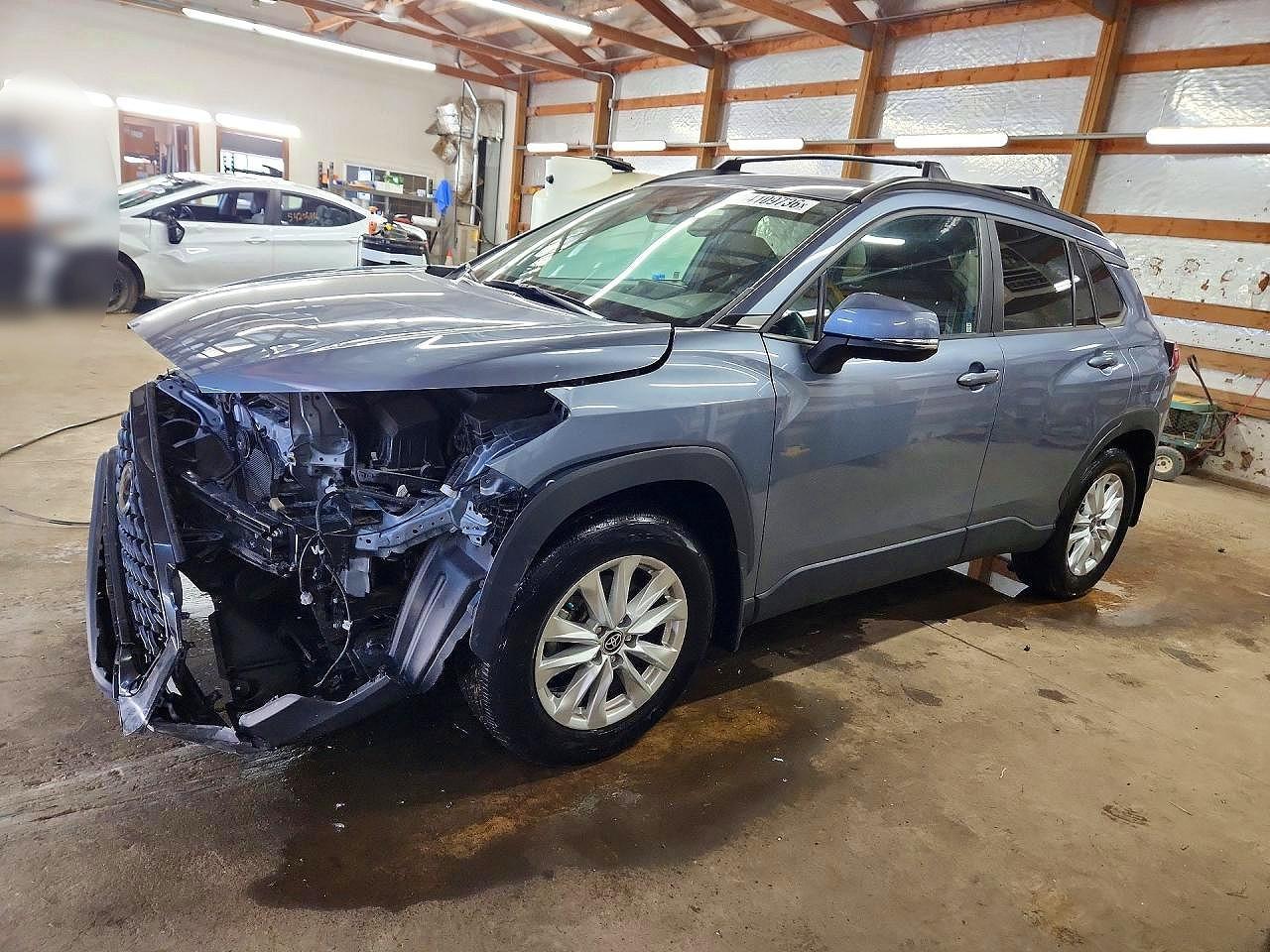 2024 TOYOTA Corolla Cross