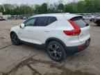 2019 VOLVO XC40