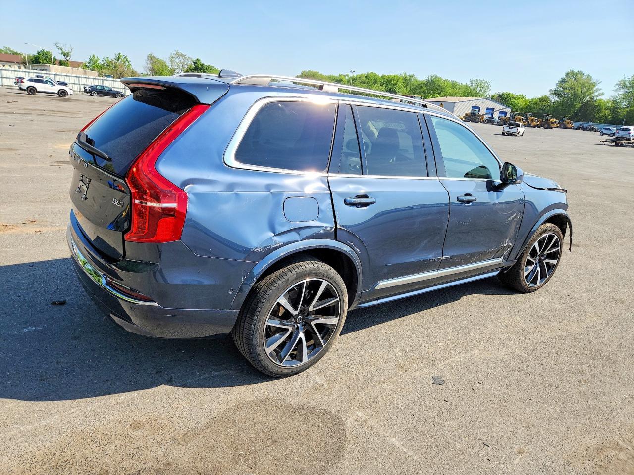 2024 VOLVO XC90
