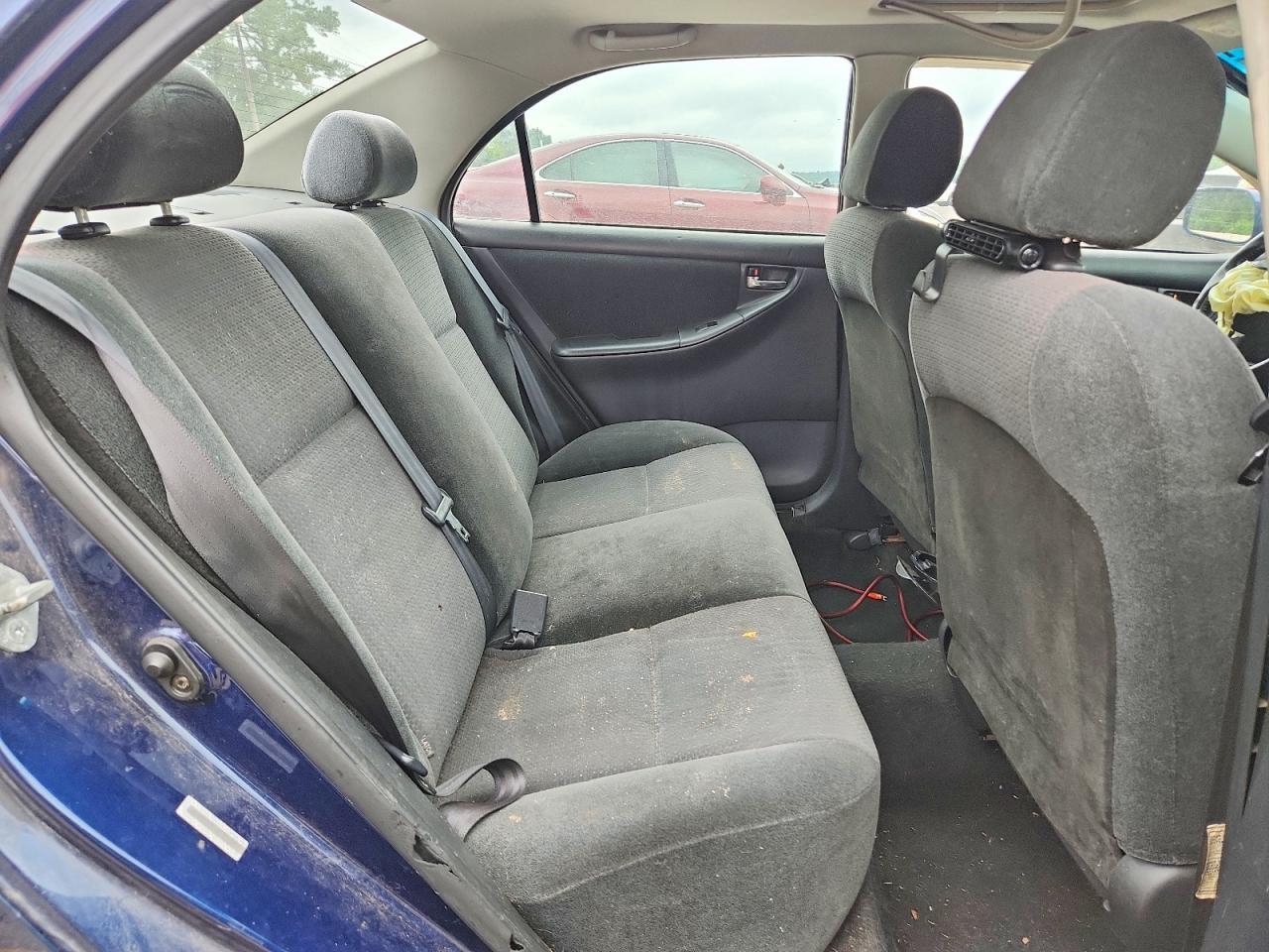 2004 TOYOTA COROLLA