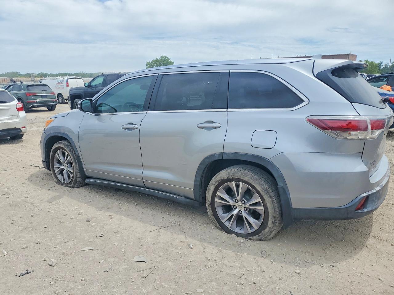 2014 TOYOTA HIGHLANDER