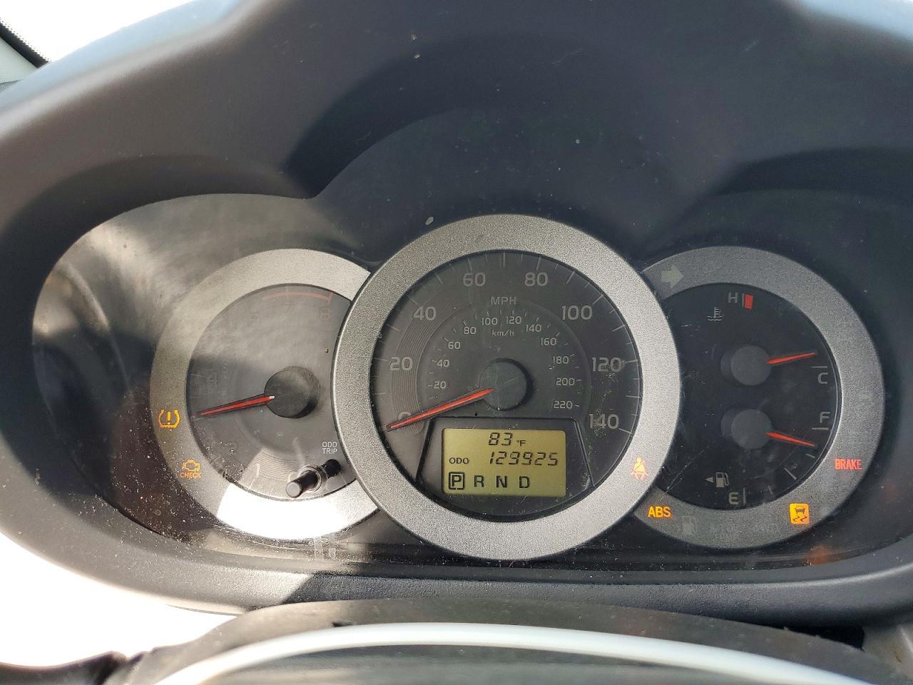 2011 TOYOTA RAV4