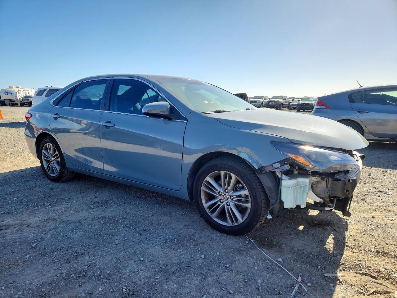 2016 TOYOTA CAMRY