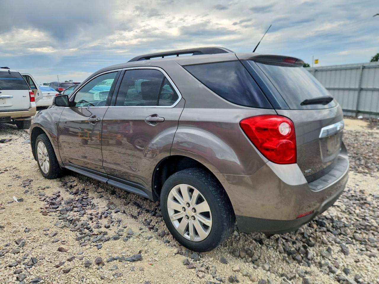 2011 CHEVROLET EQUINOX