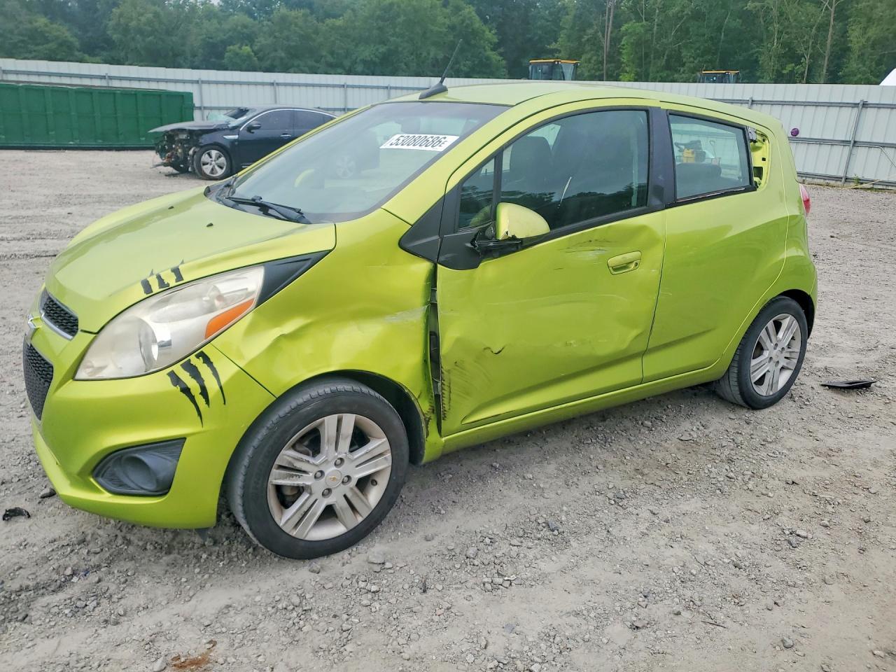 2013 CHEVROLET Spark