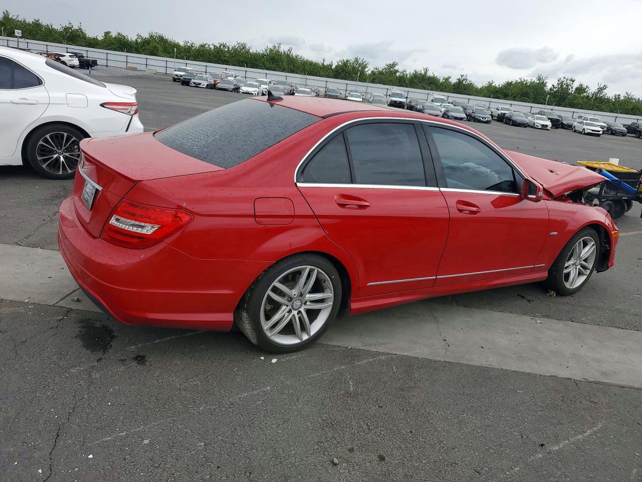2012 MERCEDES-BENZ C-CLASS