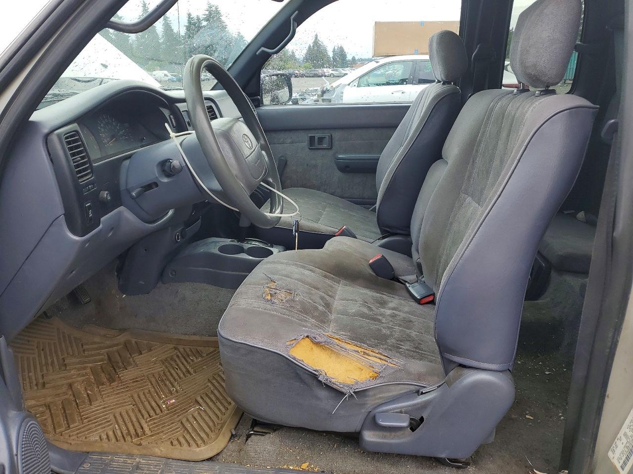 2000 TOYOTA TACOMA