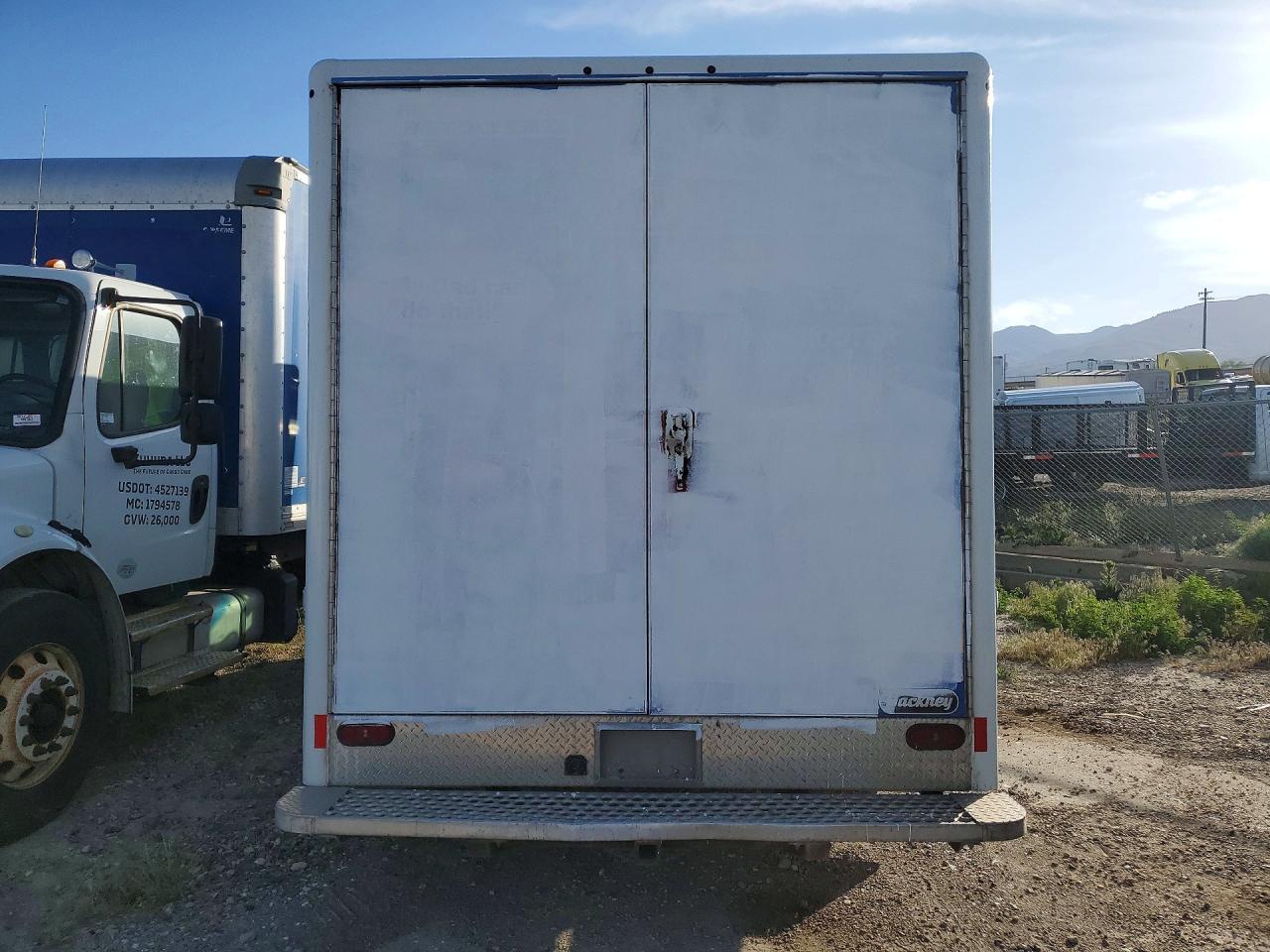 2019 CHEVROLET Express 3500