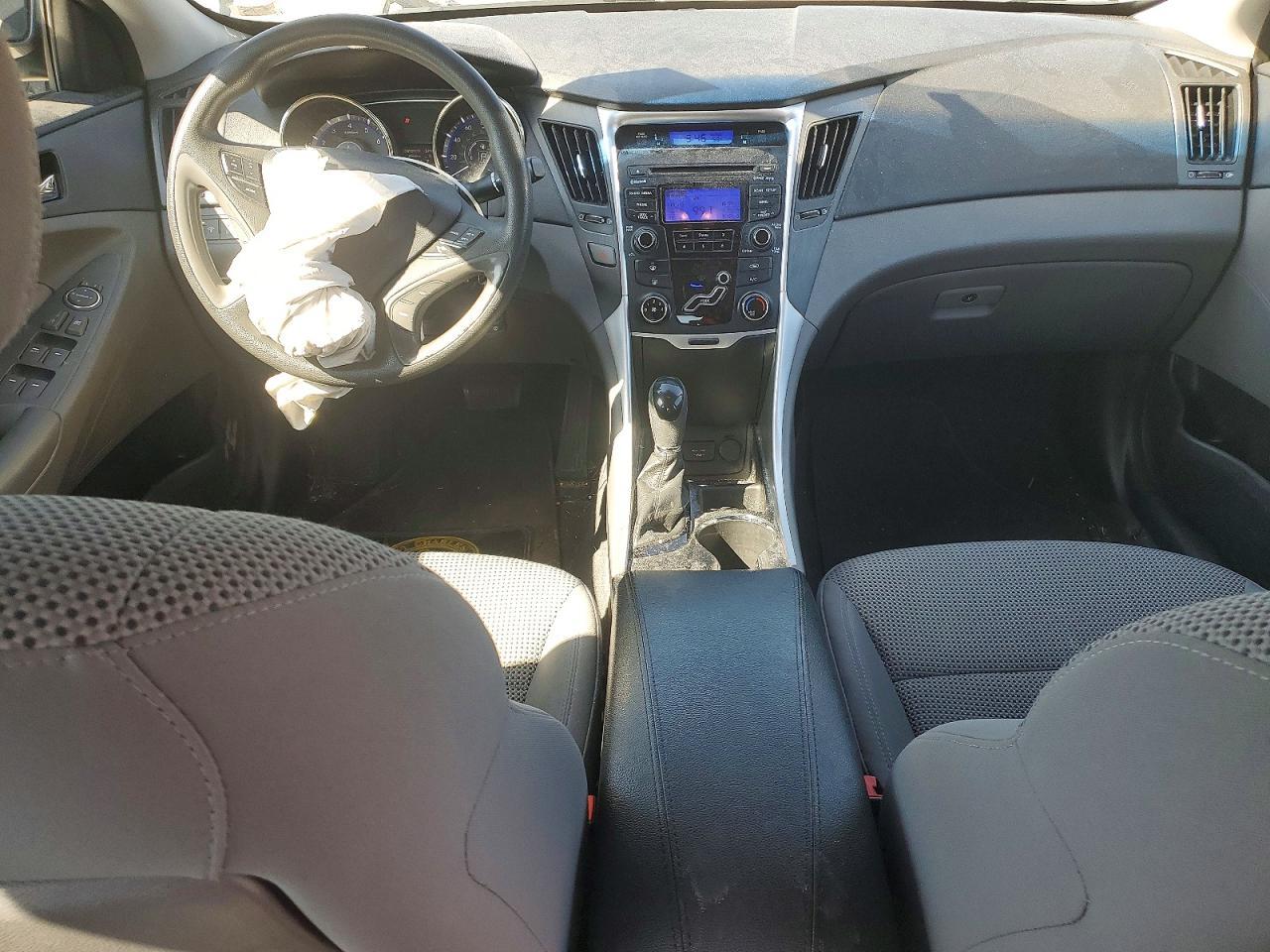 2012 HYUNDAI SONATA