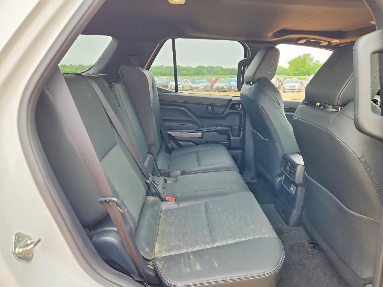2025 TOYOTA 4Runner