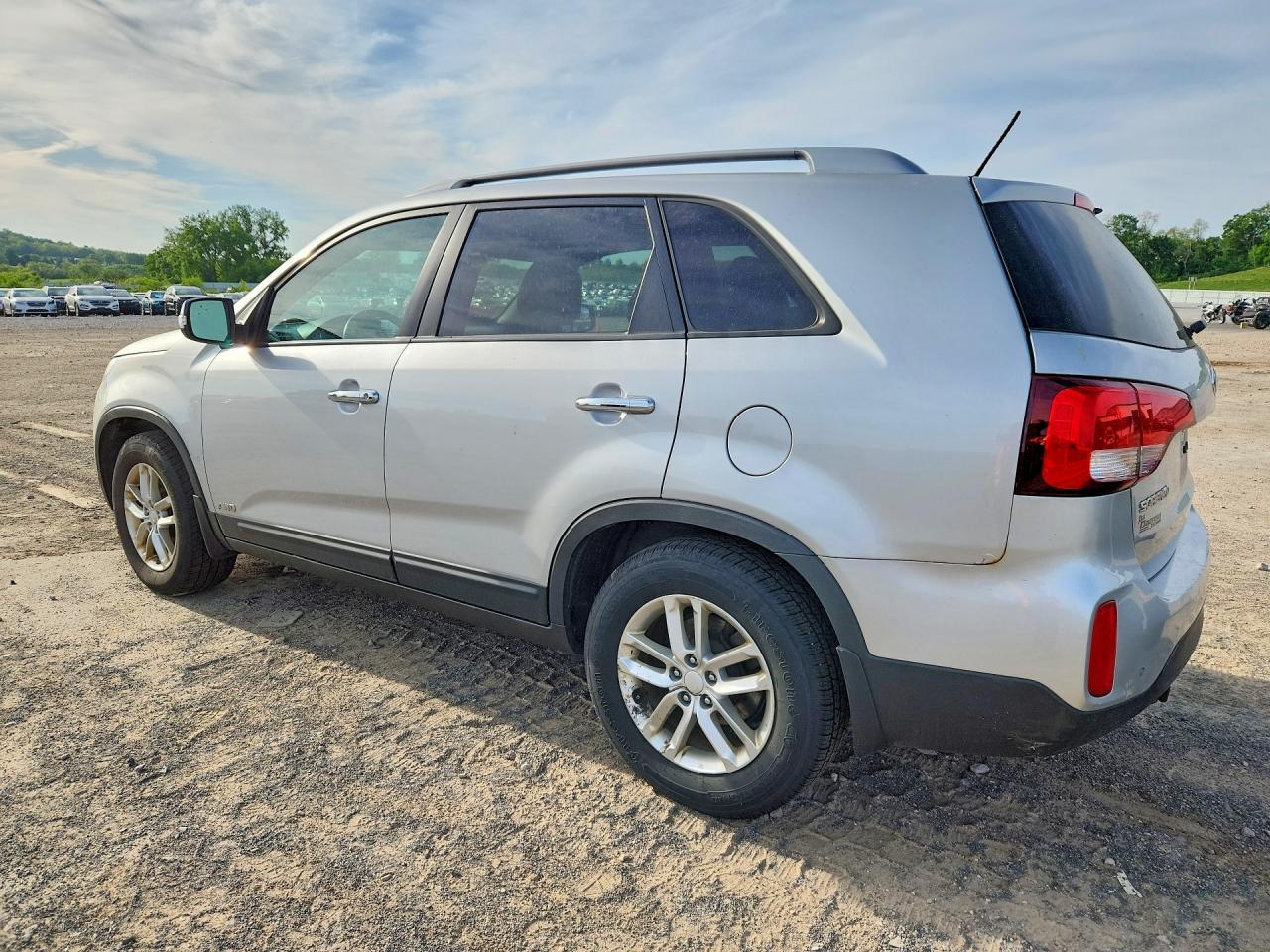 2015 KIA SORENTO