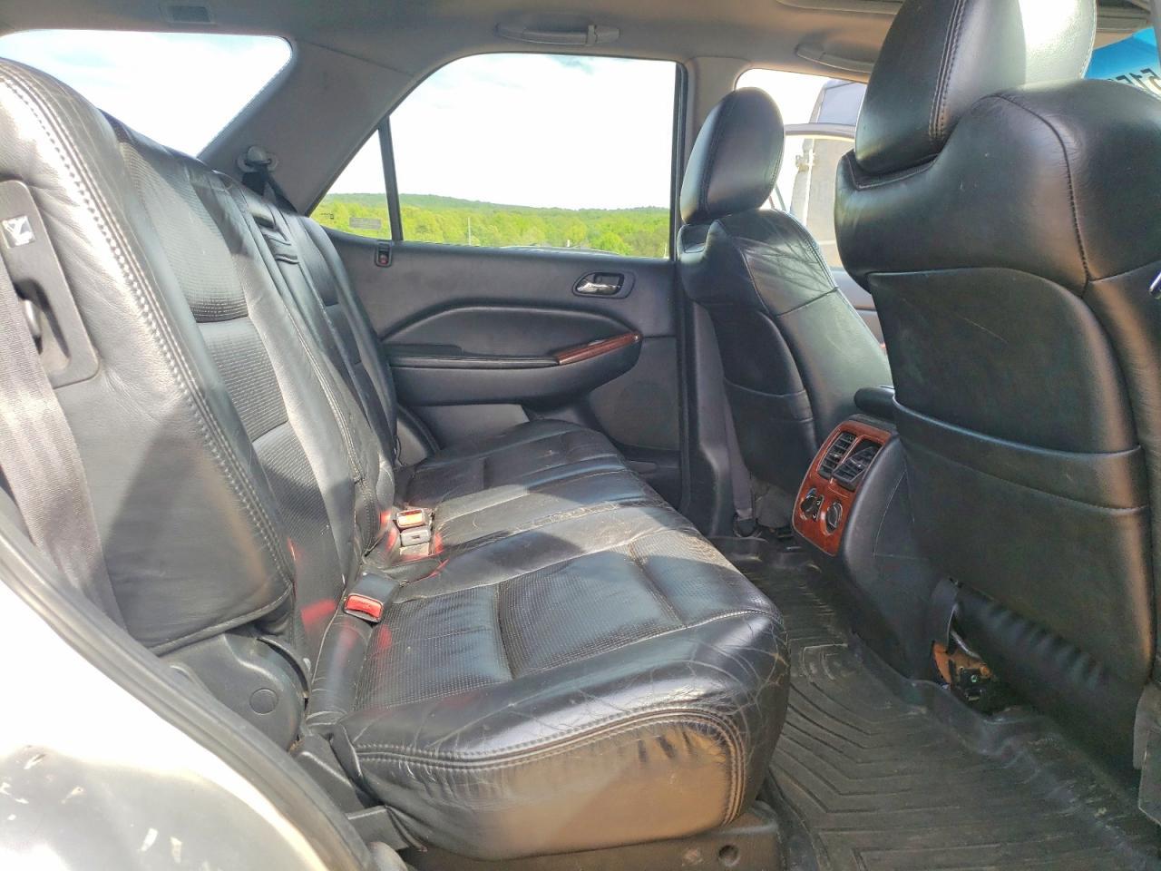 2004 ACURA MDX