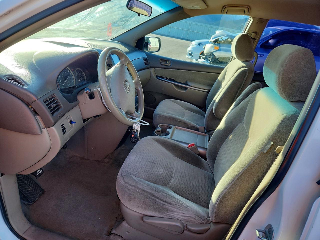 2006 TOYOTA SIENNA