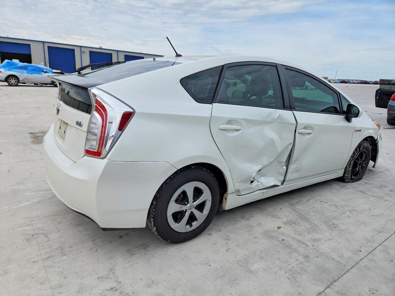 2014 TOYOTA PRIUS