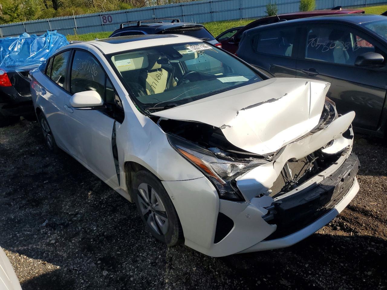 2018 TOYOTA PRIUS