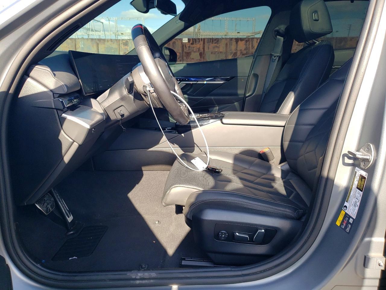 2024 BMW i5