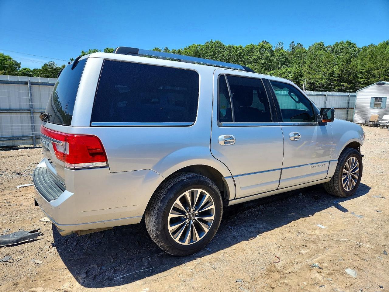 2015 LINCOLN Navigator