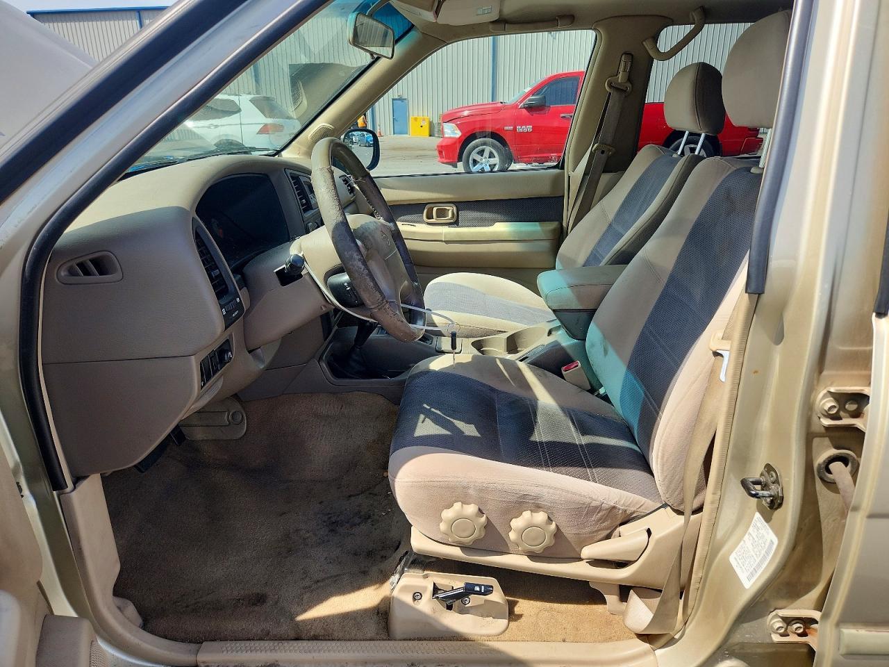 2001 NISSAN PATHFINDER