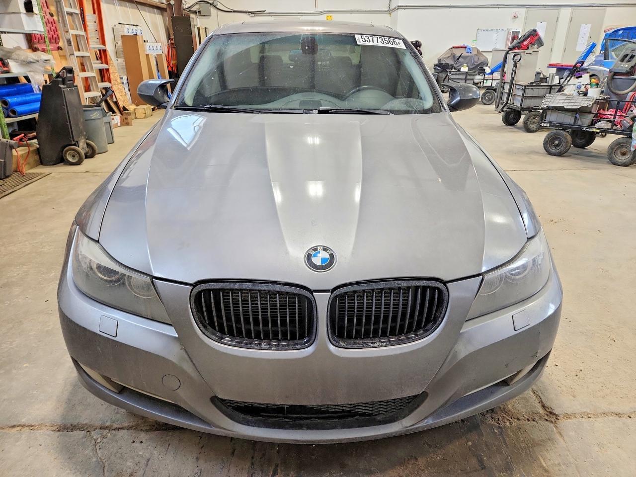 2011 BMW 3 SERIES