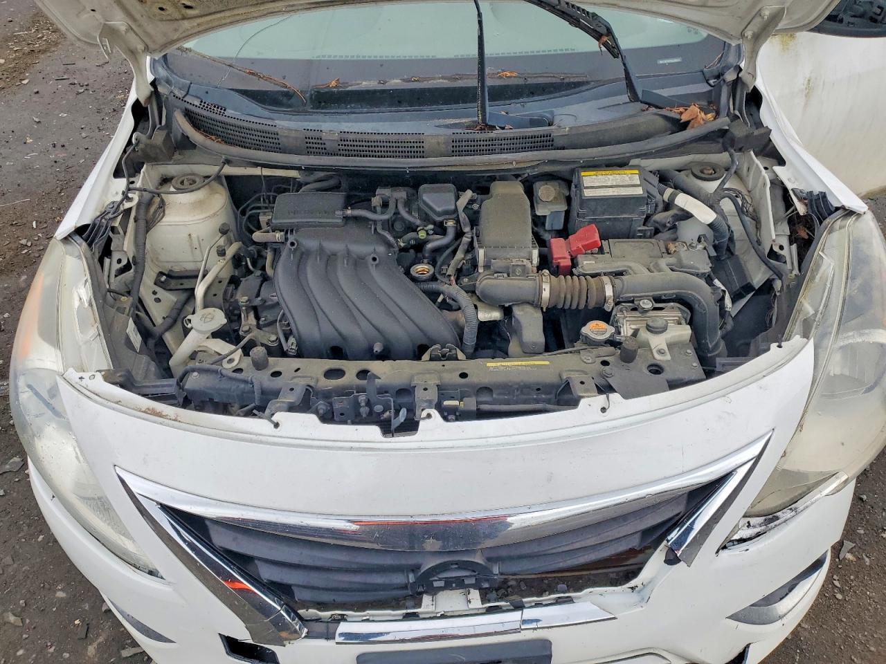 2016 NISSAN VERSA