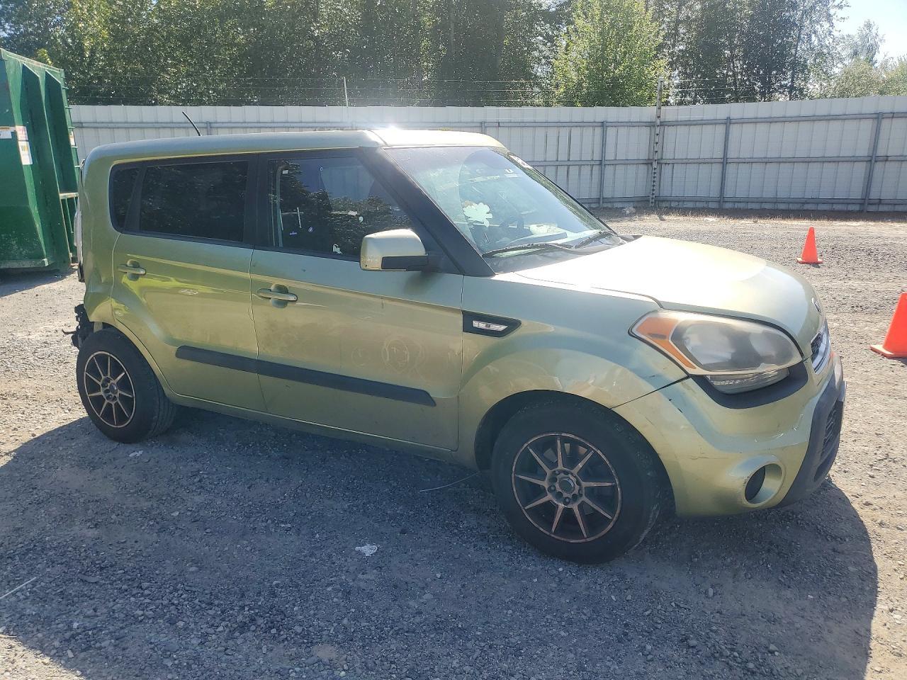 2013 KIA SOUL