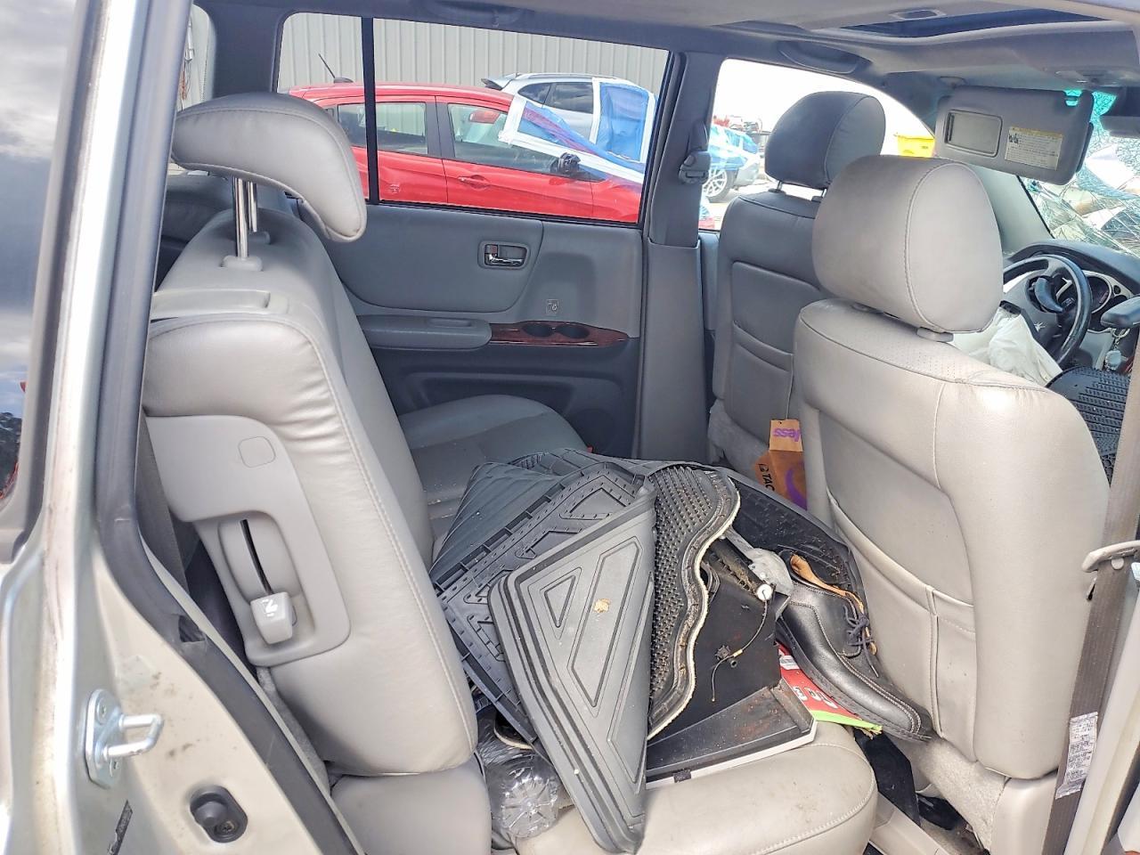 2006 TOYOTA HIGHLANDER