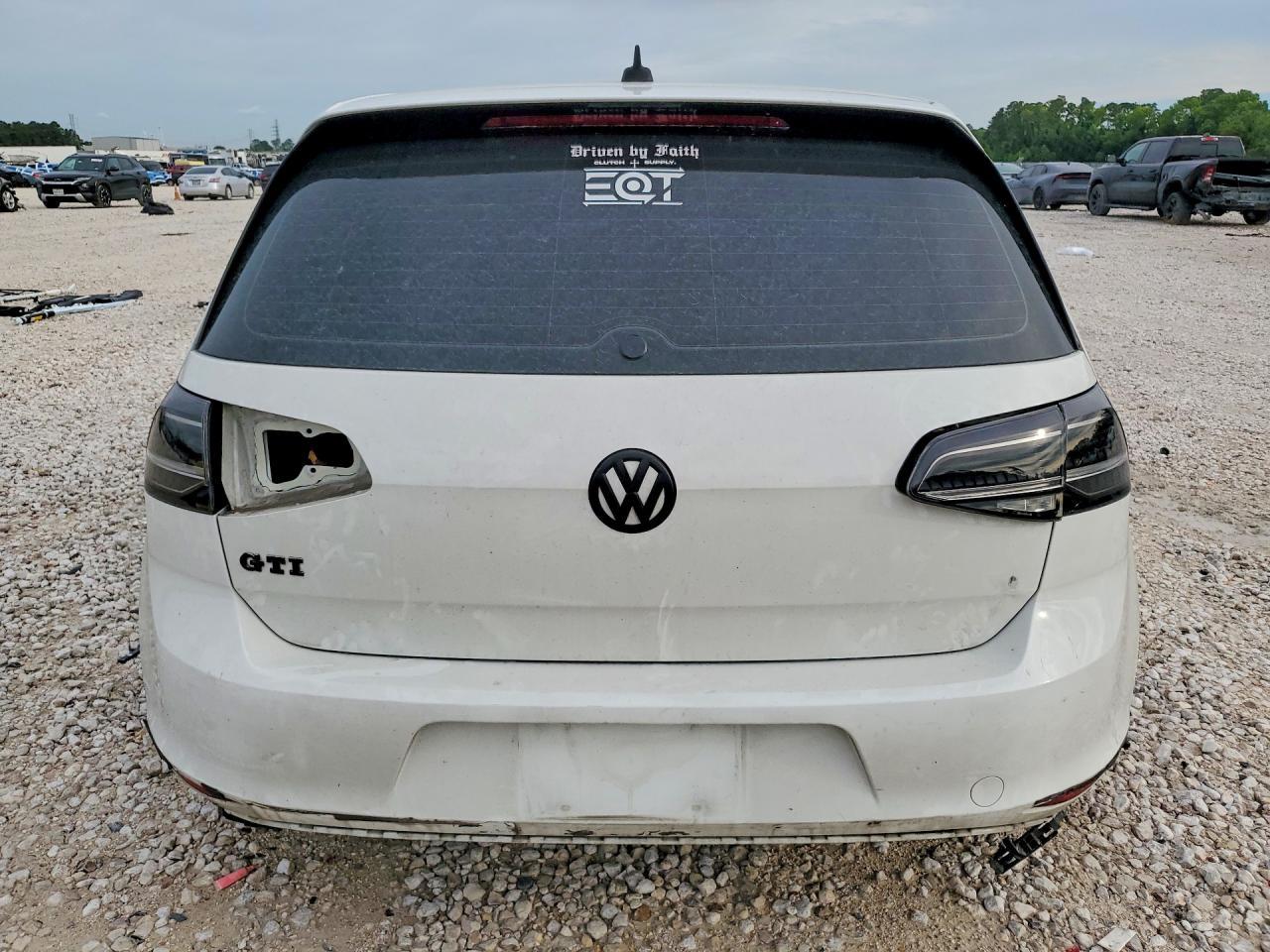 2015 VOLKSWAGEN GTI