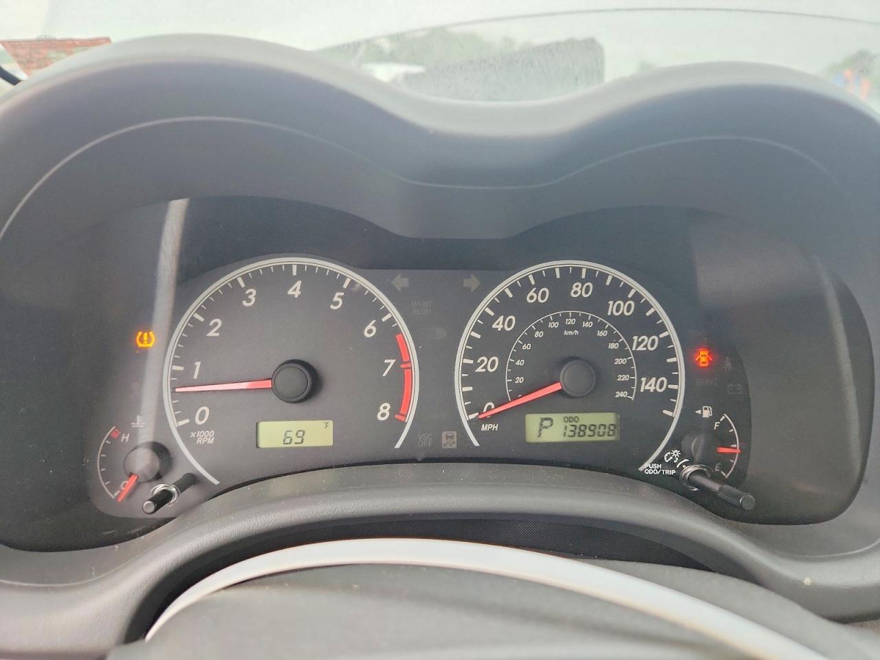 2010 TOYOTA COROLLA