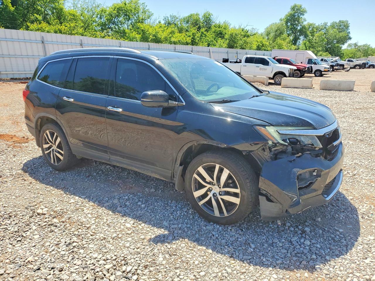 2016 HONDA PILOT