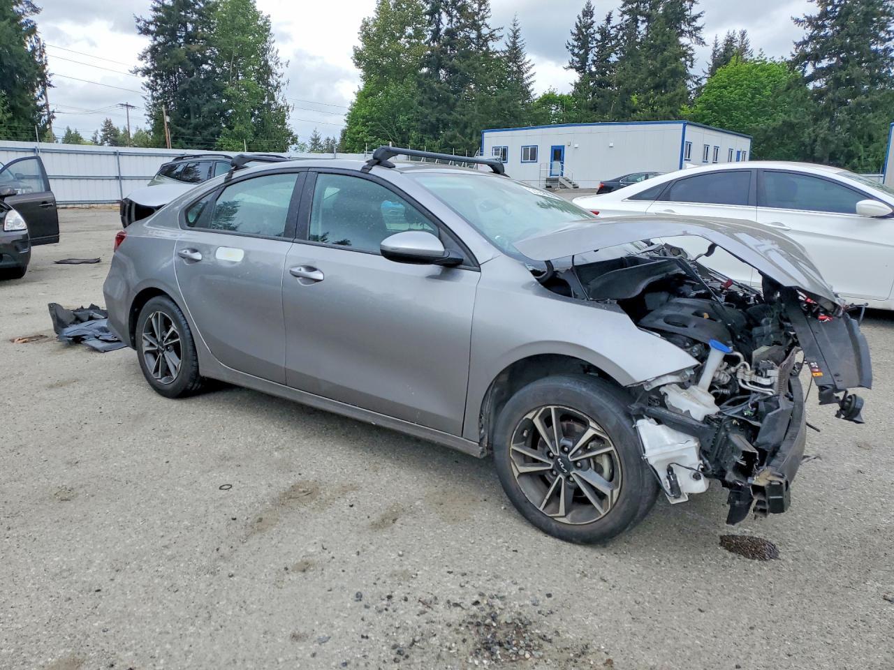 2023 KIA FORTE