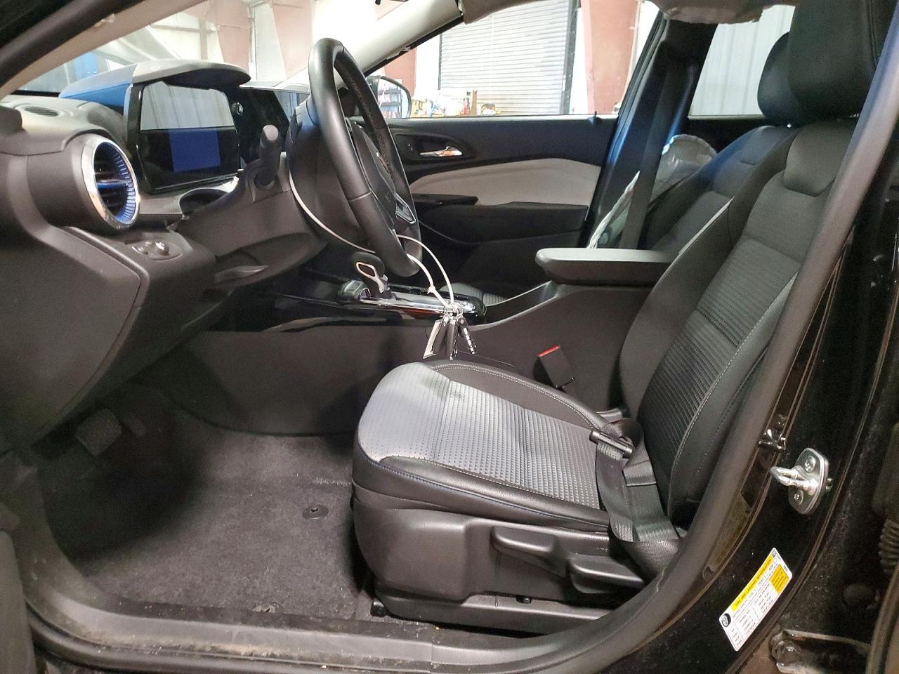 2025 CHEVROLET TRAX