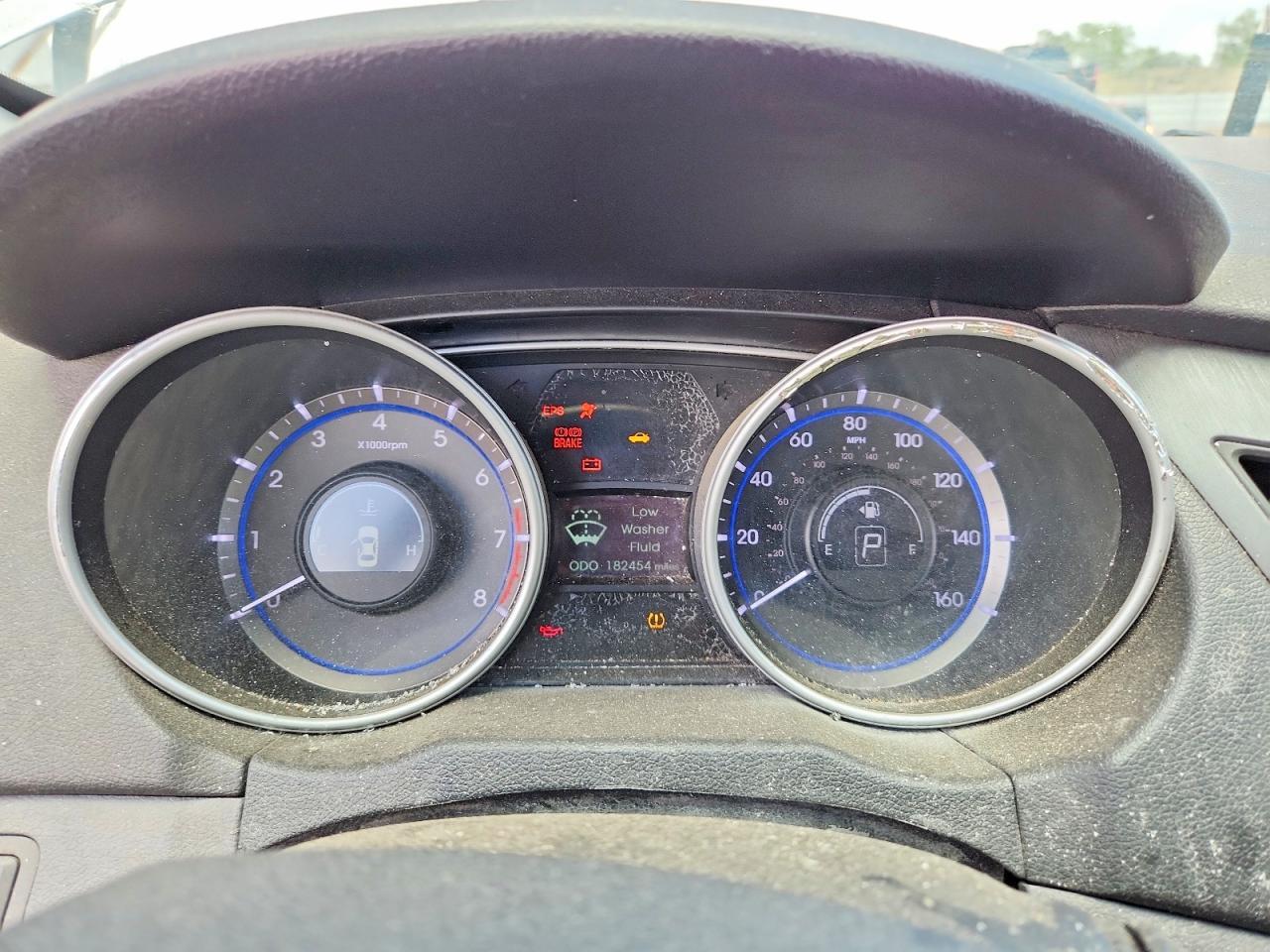 2011 HYUNDAI SONATA