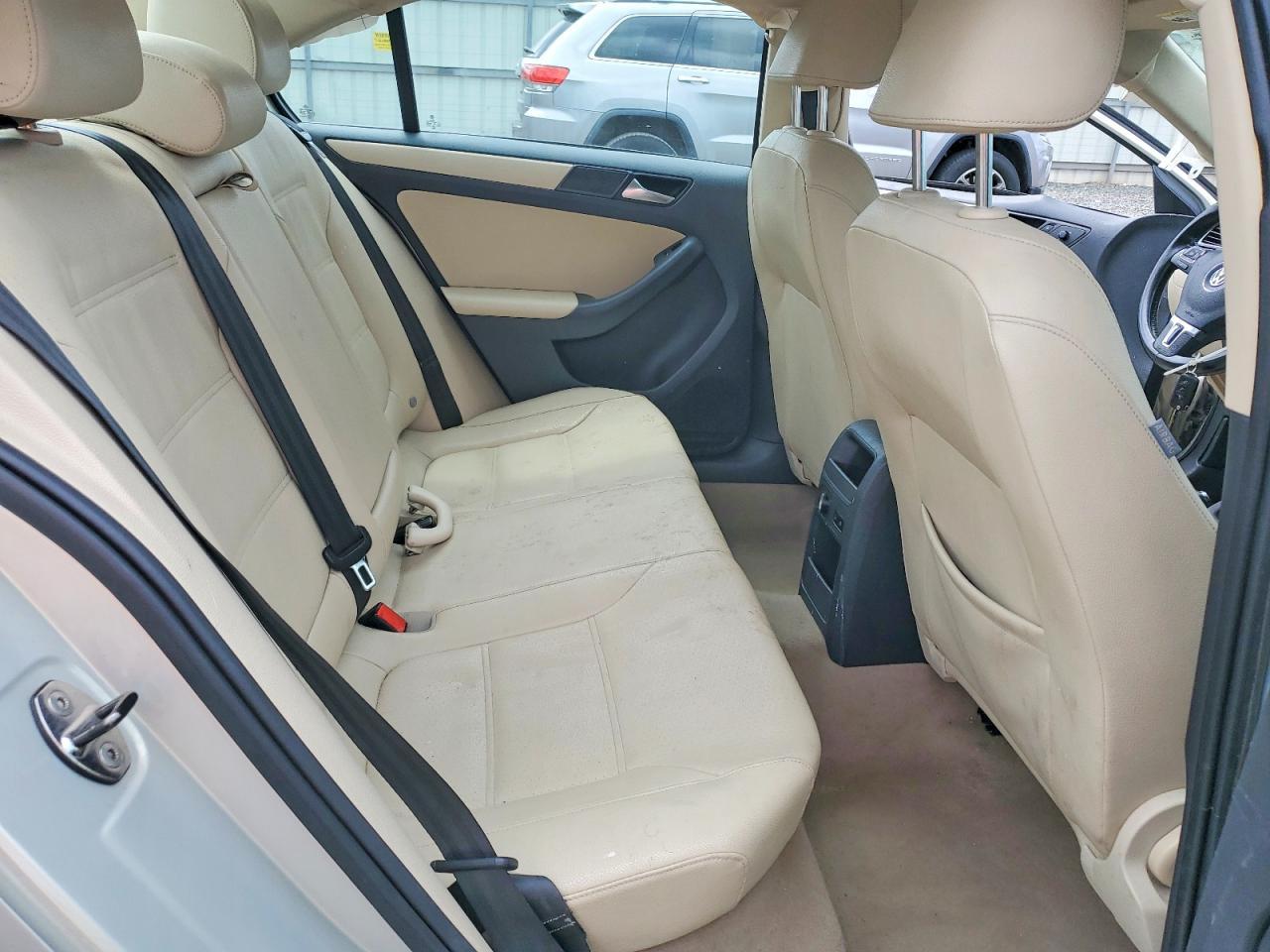 2012 VOLKSWAGEN JETTA