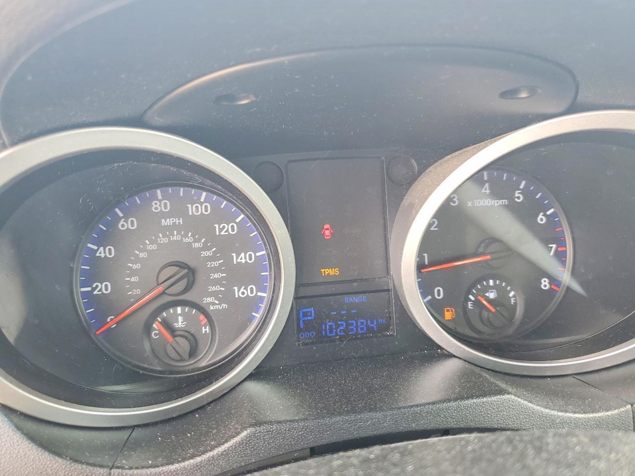 2010 HYUNDAI GENESIS