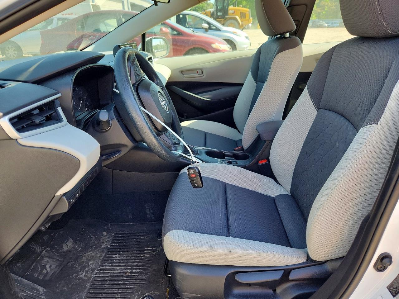 2024 TOYOTA COROLLA