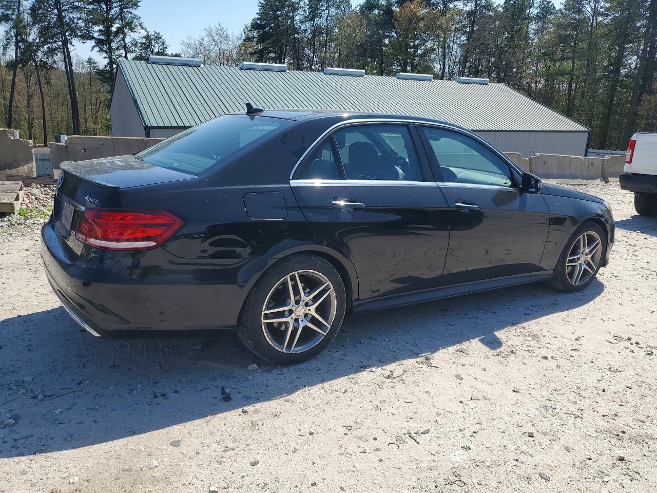 2015 MERCEDES-BENZ E-Class