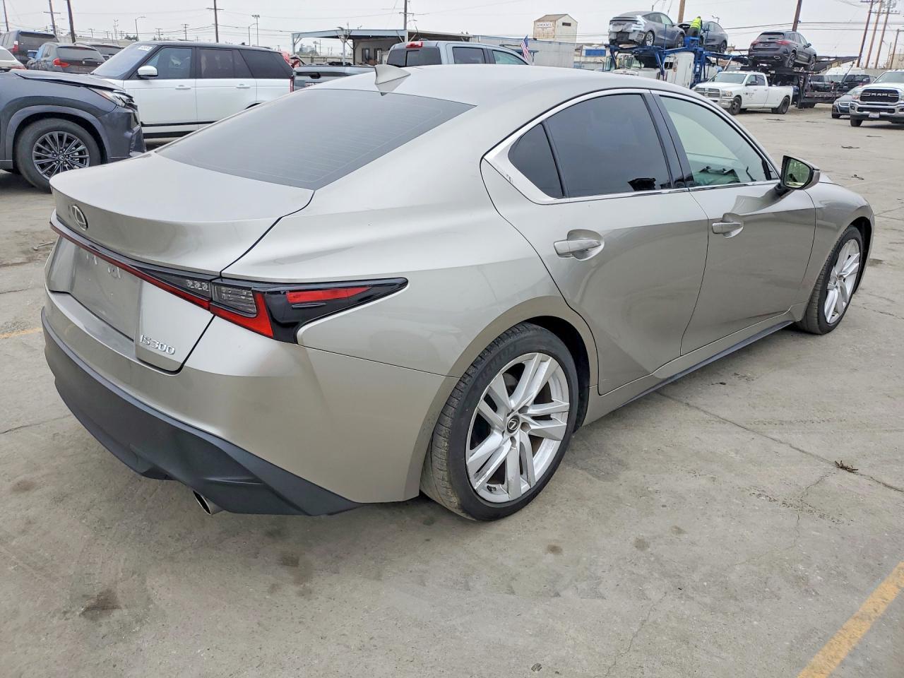 2023 LEXUS IS 300