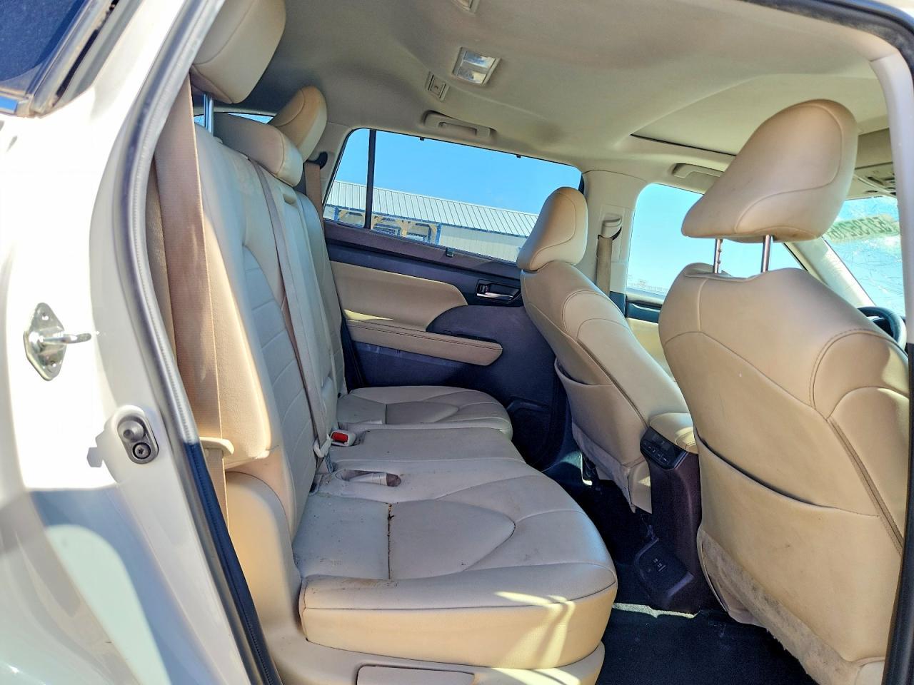 2020 TOYOTA HIGHLANDER