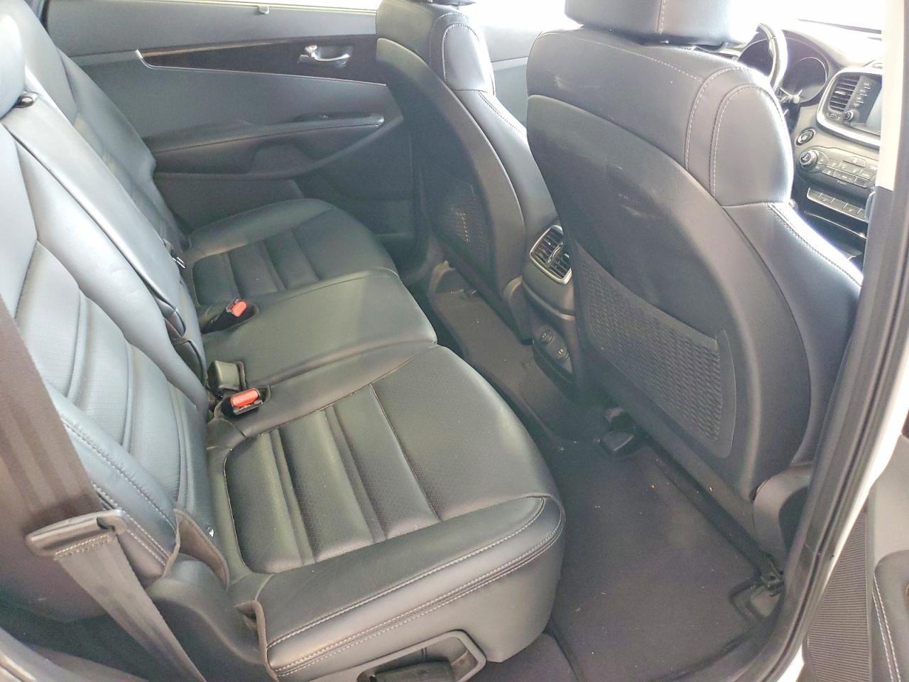 2018 KIA SORENTO