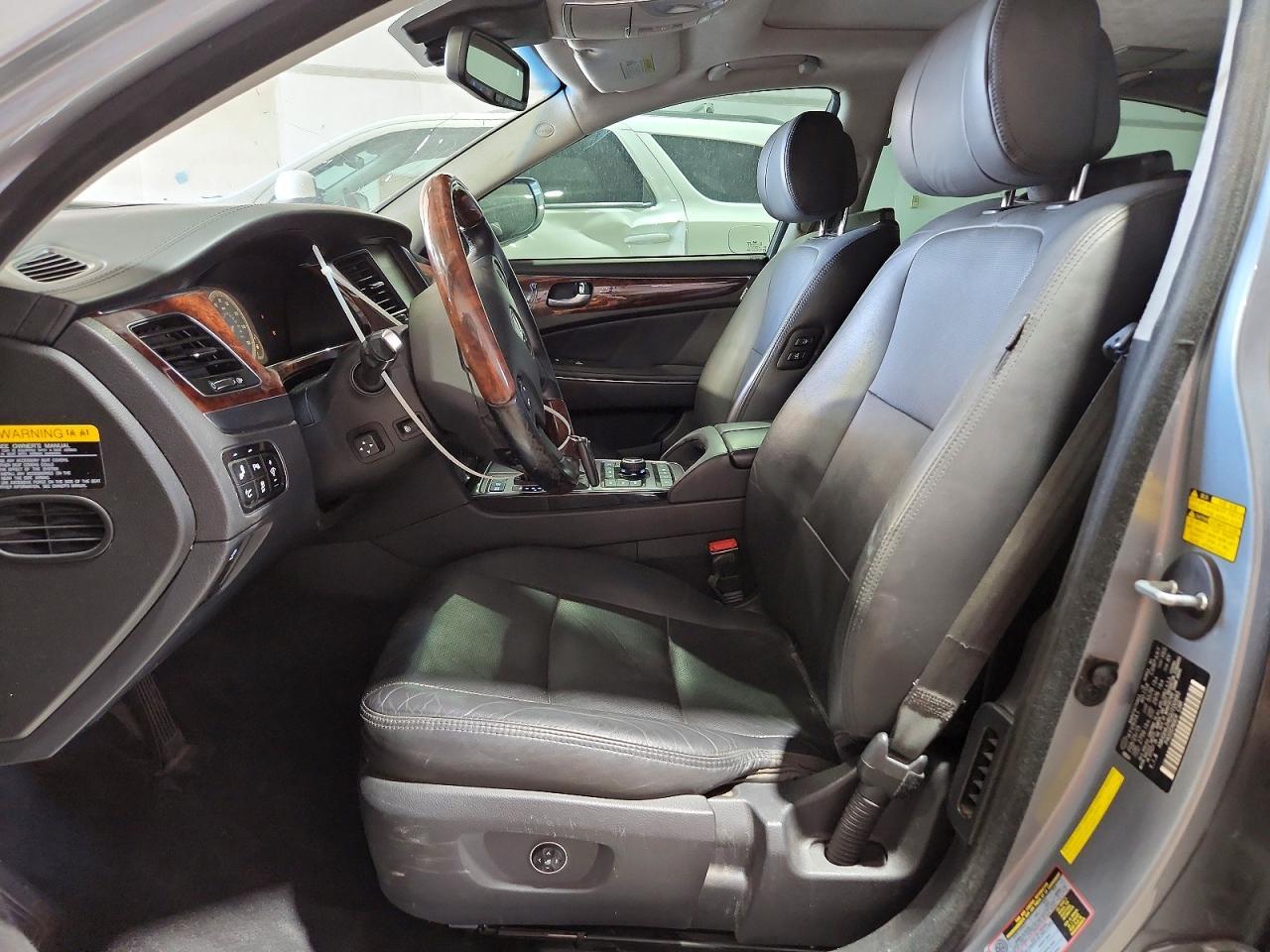 2016 HYUNDAI Equus