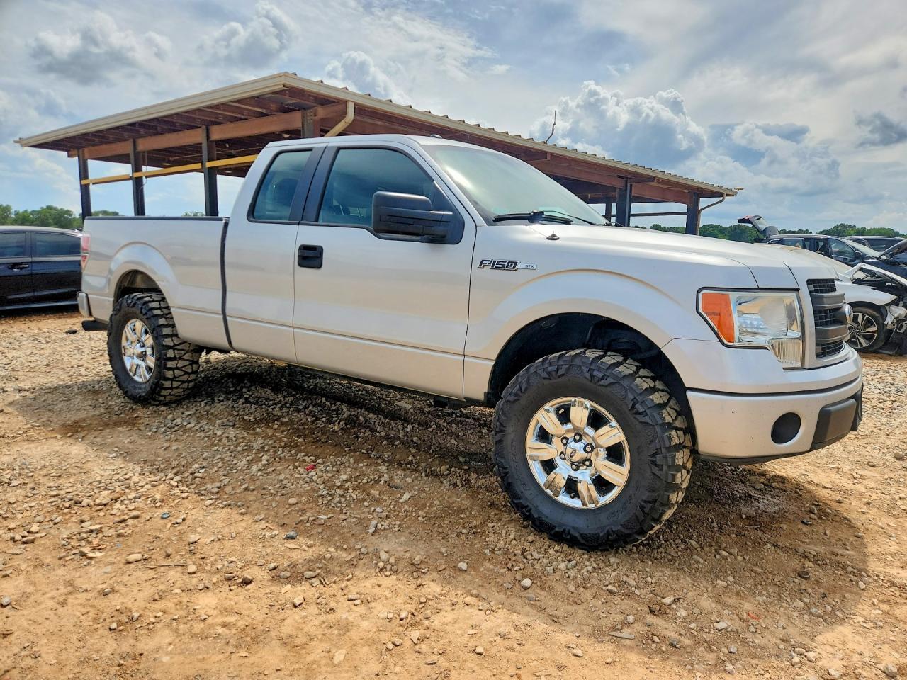 2013 FORD F-150