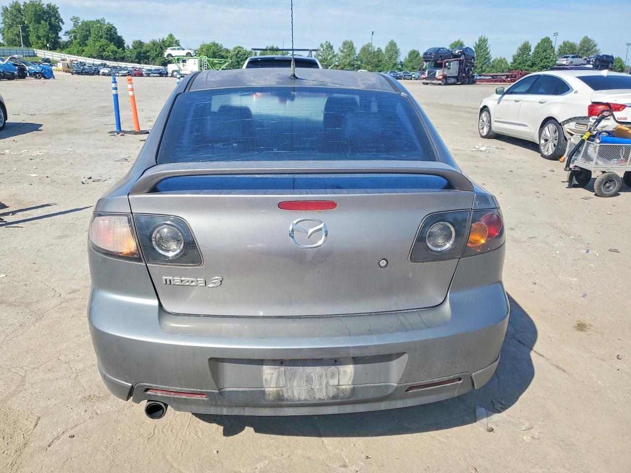 2006 MAZDA 3