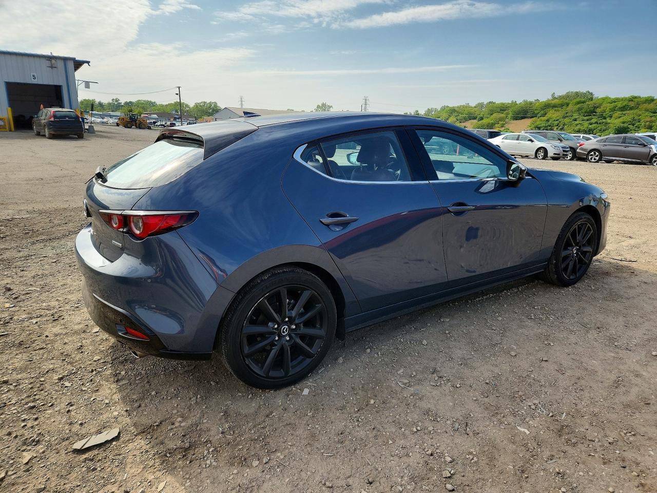 2022 MAZDA 3