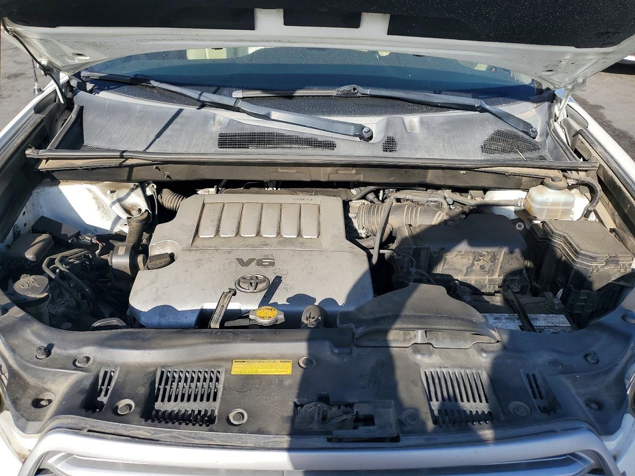 2009 TOYOTA HIGHLANDER