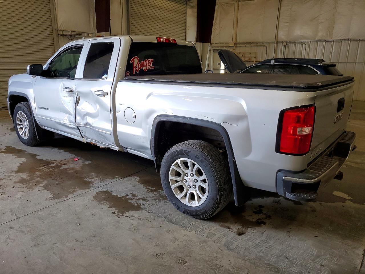 2016 GMC Sierra