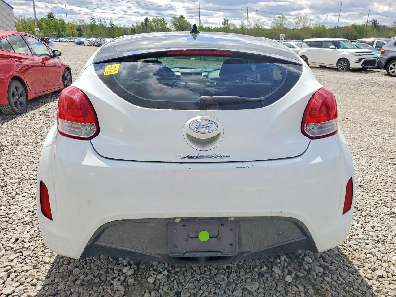 2013 HYUNDAI VELOSTER