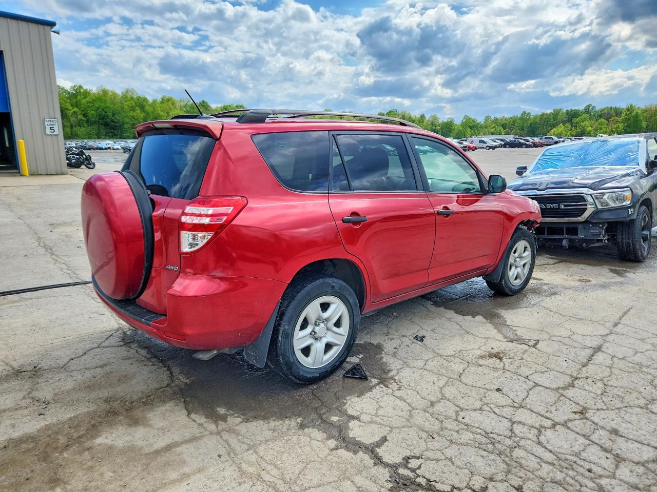 2011 TOYOTA RAV4