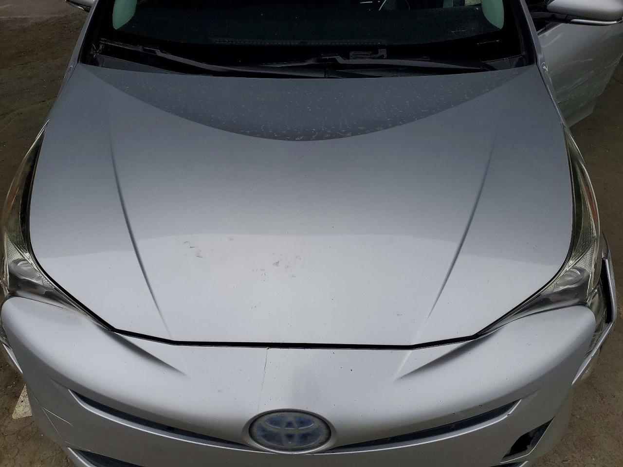 2017 TOYOTA PRIUS