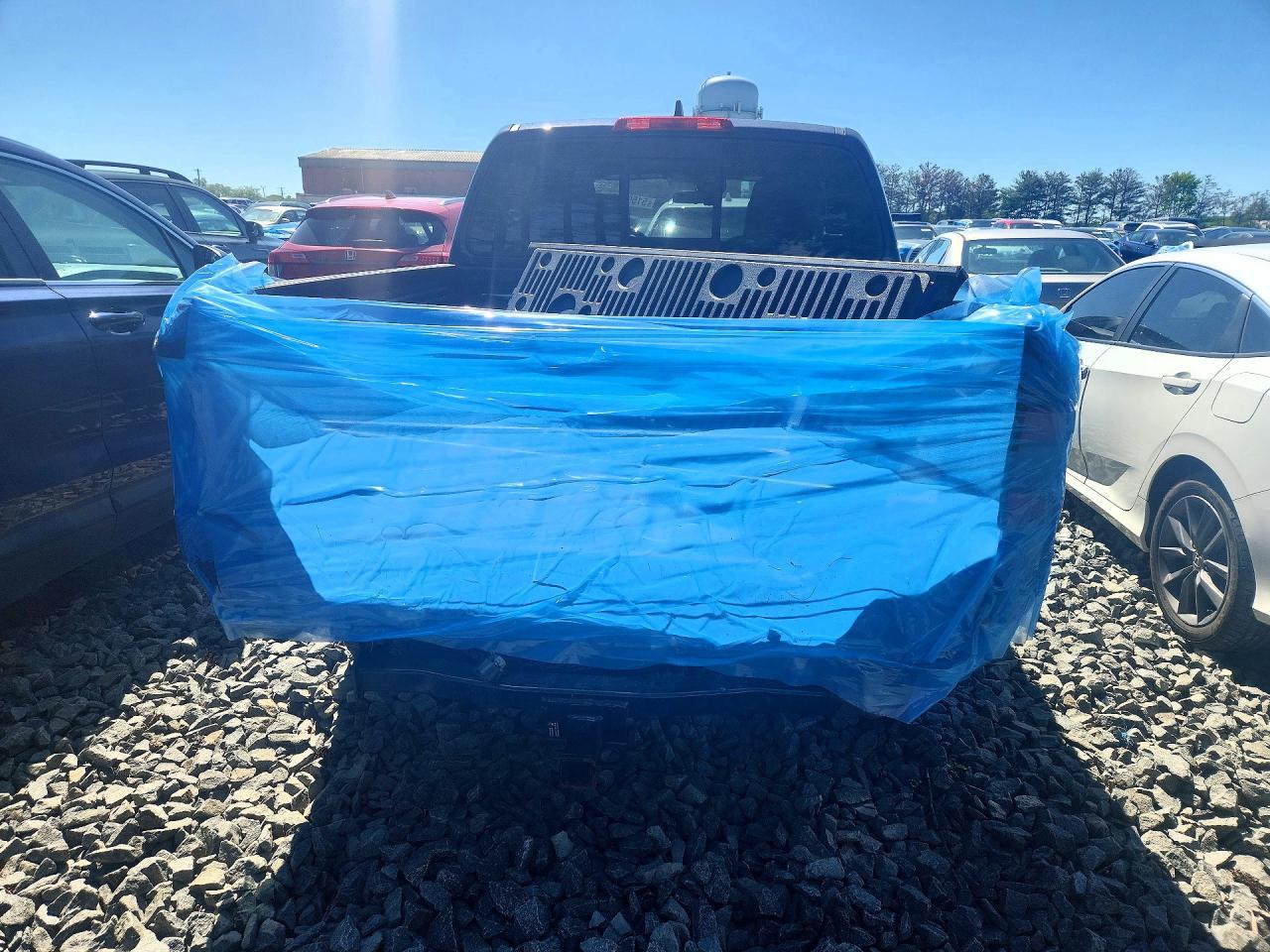 2022 NISSAN Frontier